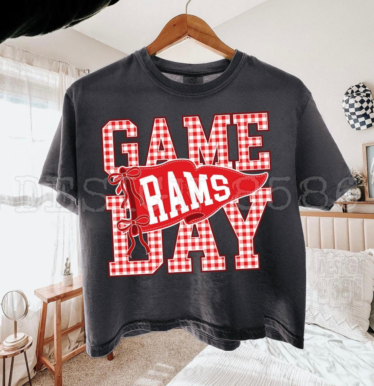 Gingham Game Day Pennant Rams