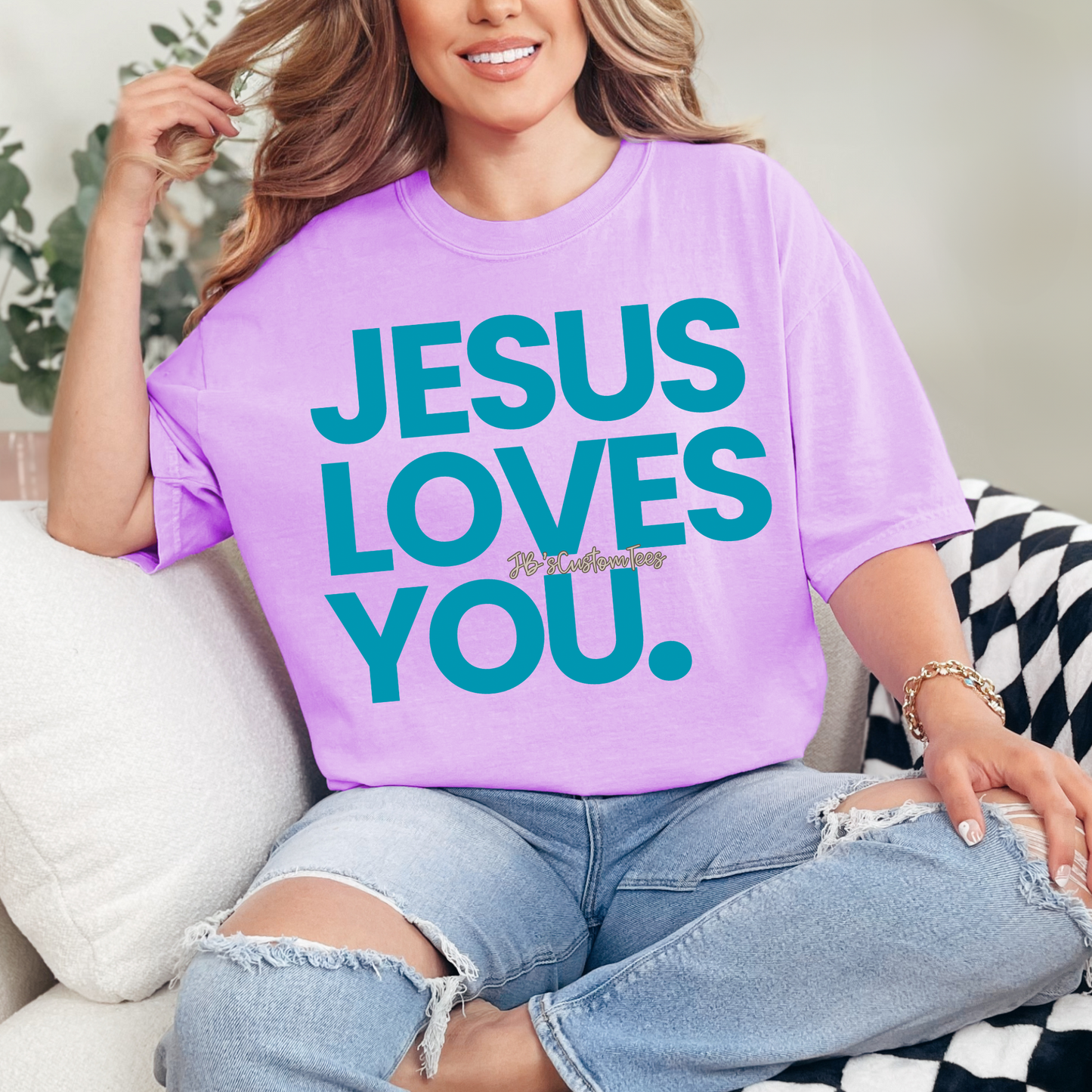 Jesus Loves You.