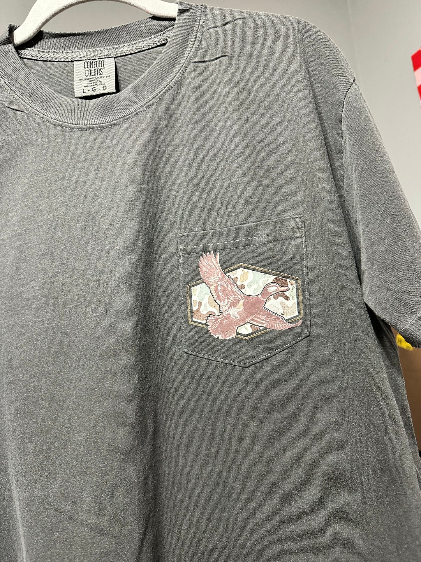 Camo Duck Pocket Men’s Tee