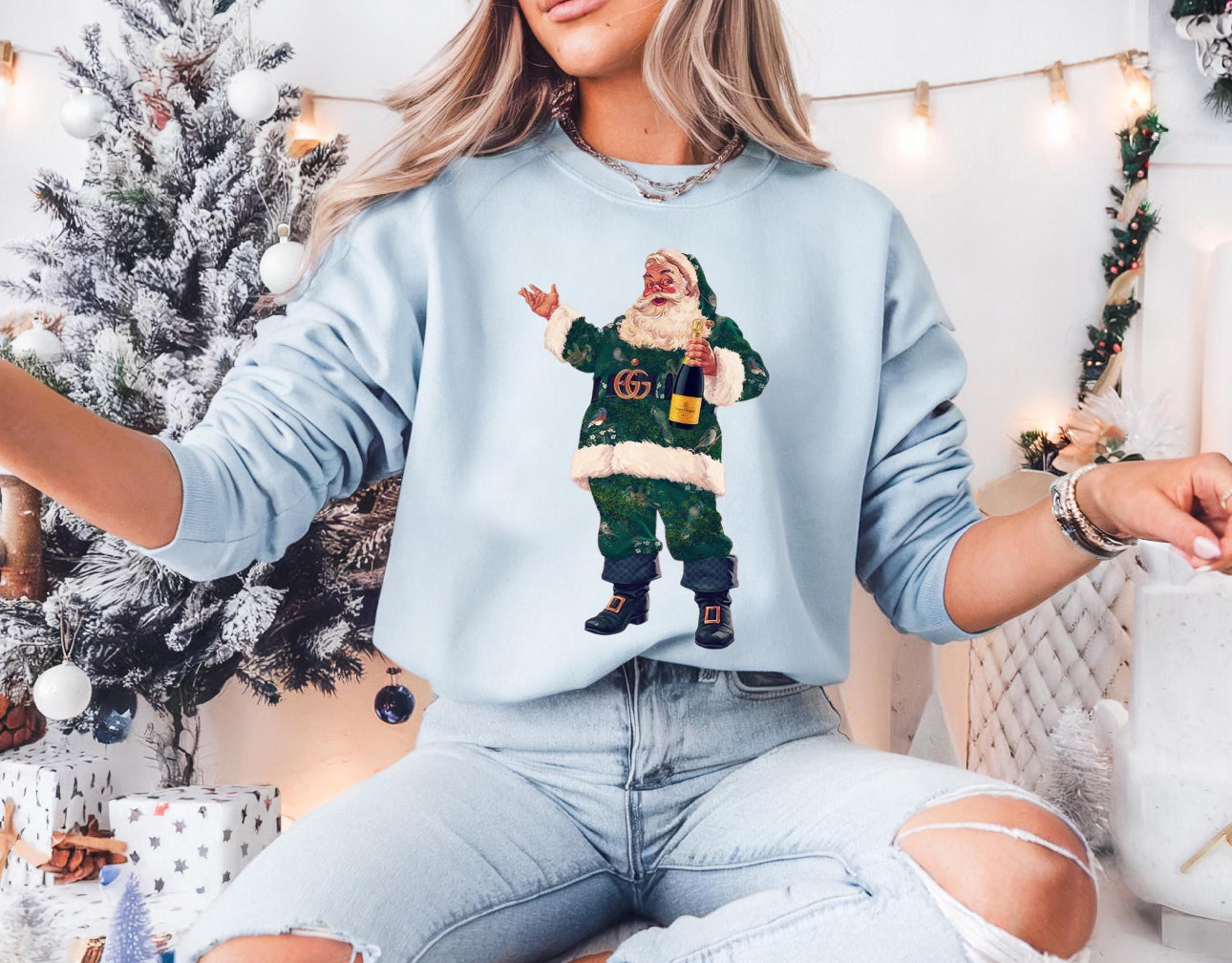 Boujee Champagne Santa Gildan Sweatshirt