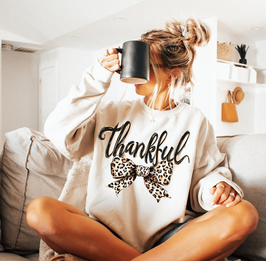 Leopard Thankful Bow