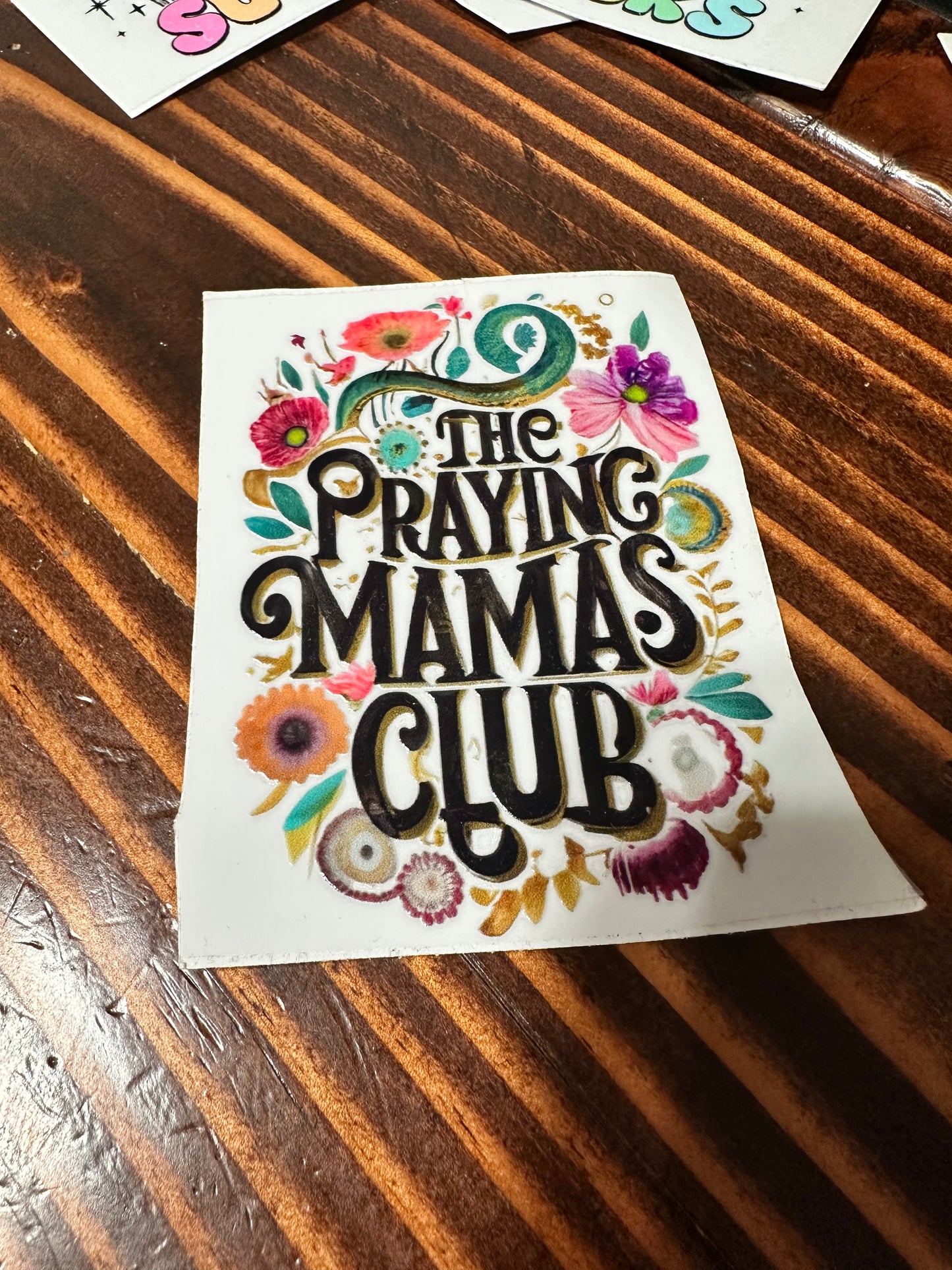 The spraying Mamas Club Decal