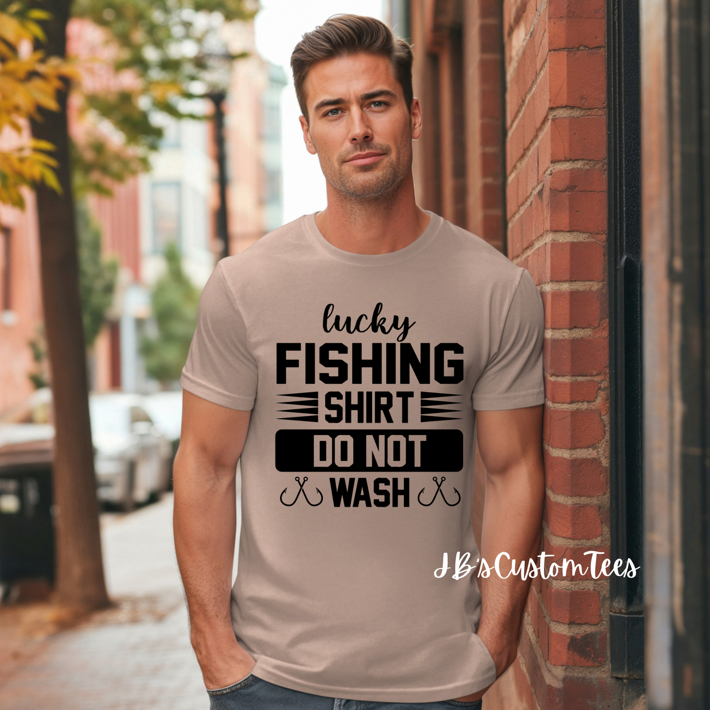 Lucky Fishing Shirt Gildan Tee